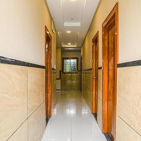 Fabhotel Royal Palace Ιντόρ Εξωτερικό φωτογραφία