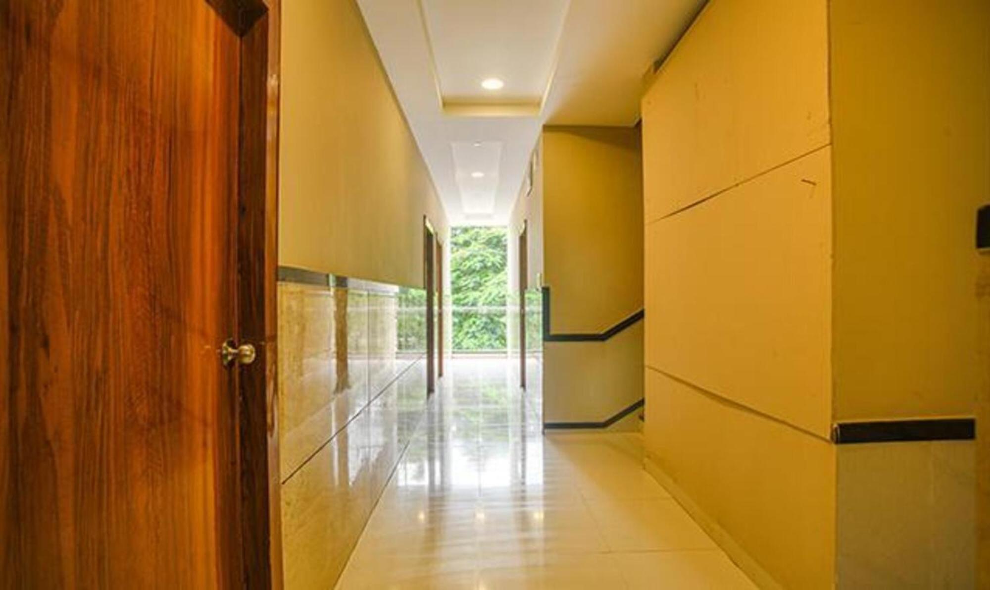 Fabhotel Royal Palace Ιντόρ Εξωτερικό φωτογραφία